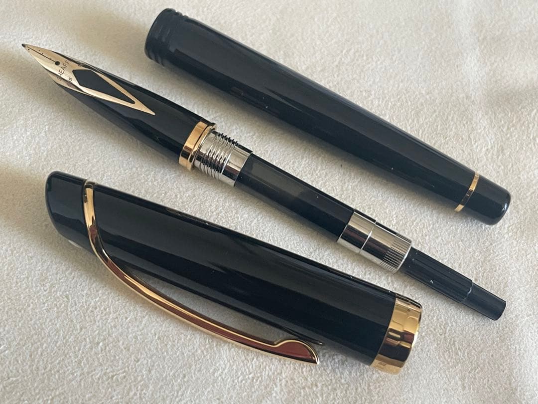 【極美品】SHEAFFER VLR ゴールドトリム ブラック/VLR9350PN