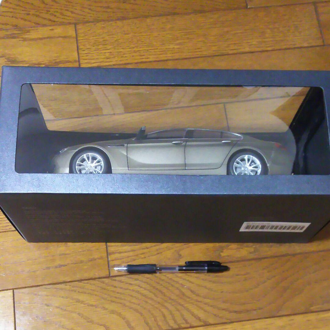 BMW 6series グランクーペ 1/18モデル