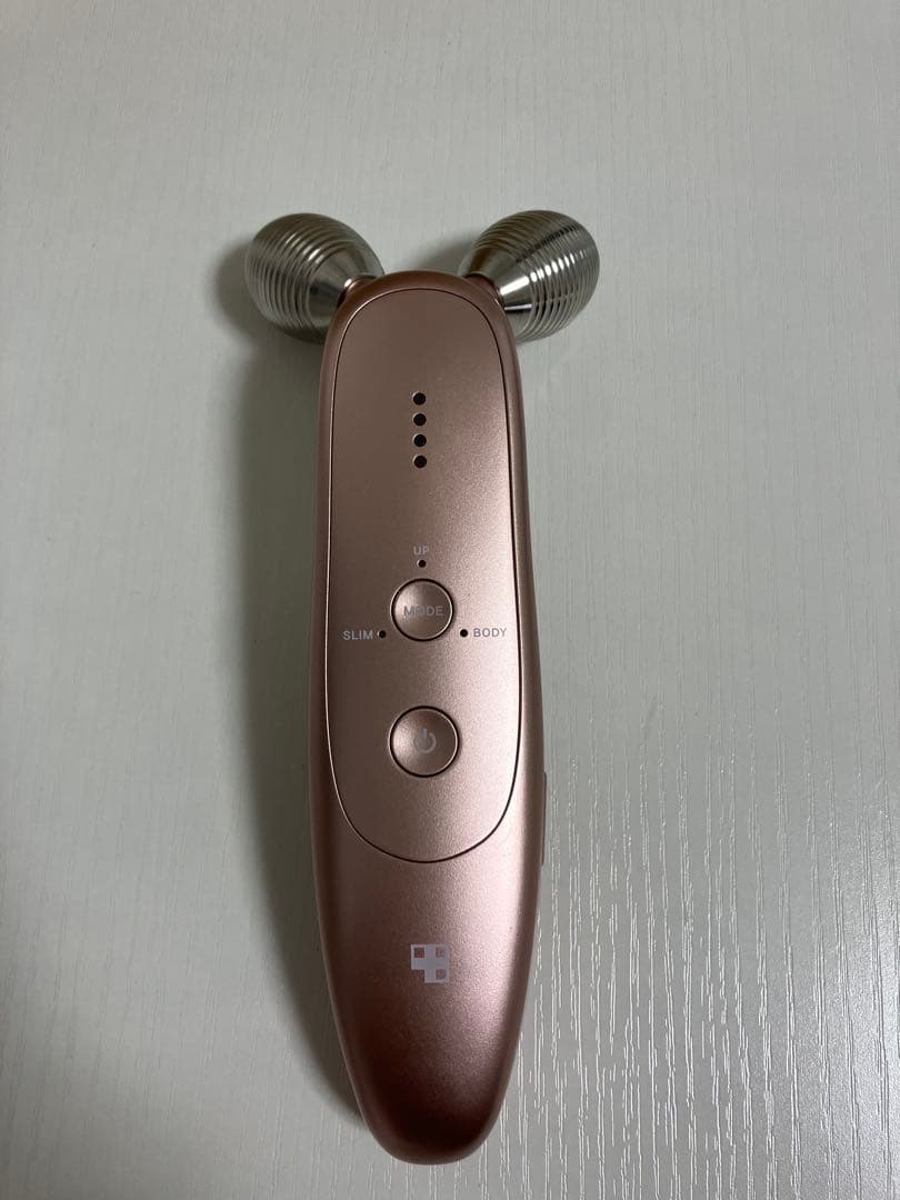 medicube AGE-R DERMA SHOT 美顔器　ジェル付き