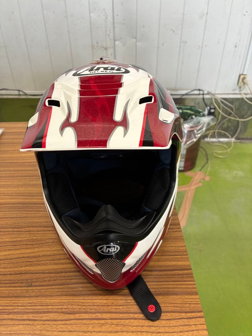 アライ　Ｖ-Cross3 NARITA　中古品