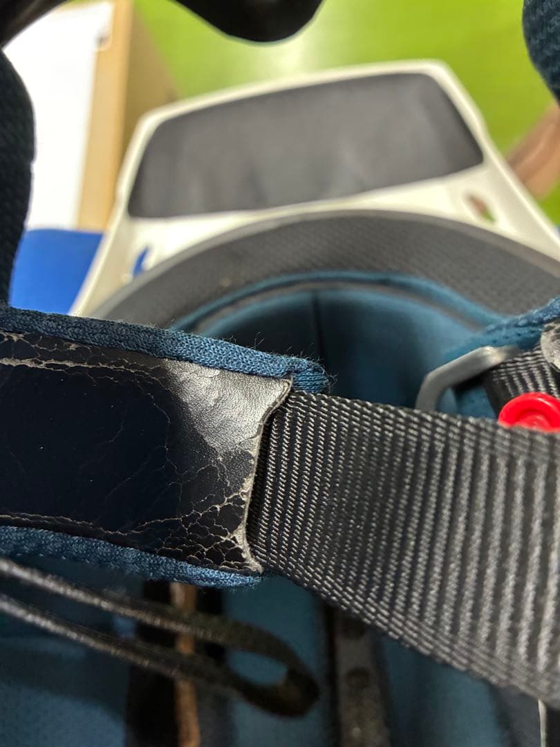 アライ　Ｖ-Cross3 NARITA　中古品