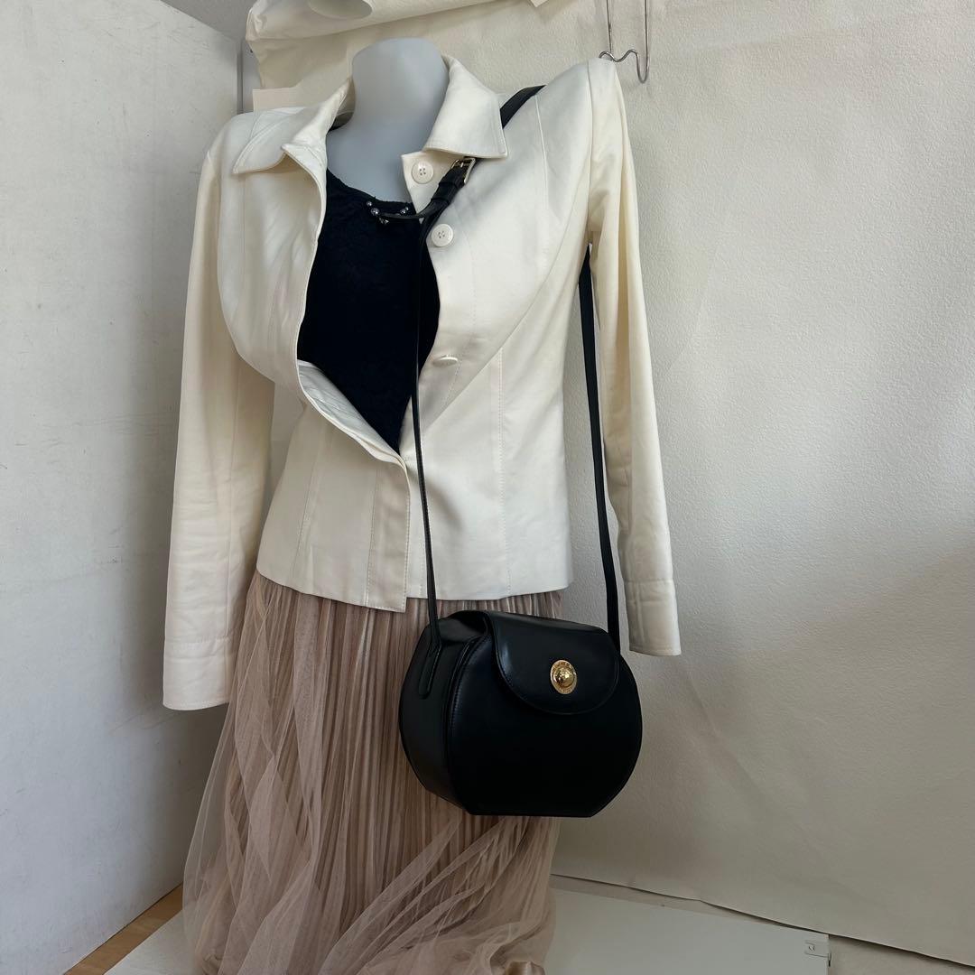 CELINE ブラックレザー ショルダーバッグ スター金具ゴールド