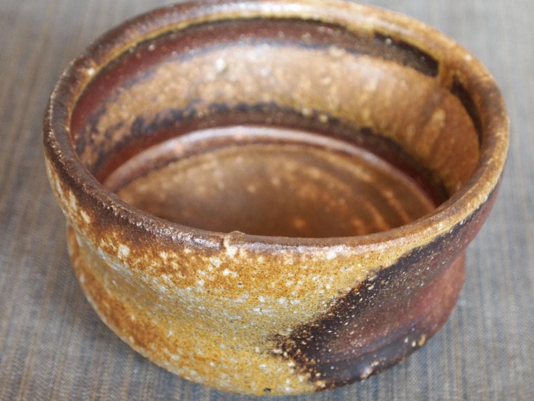 隠崎隆一【師：人間国宝　伊勢崎淳】★備前≪窯変≫茶碗★共箱・布