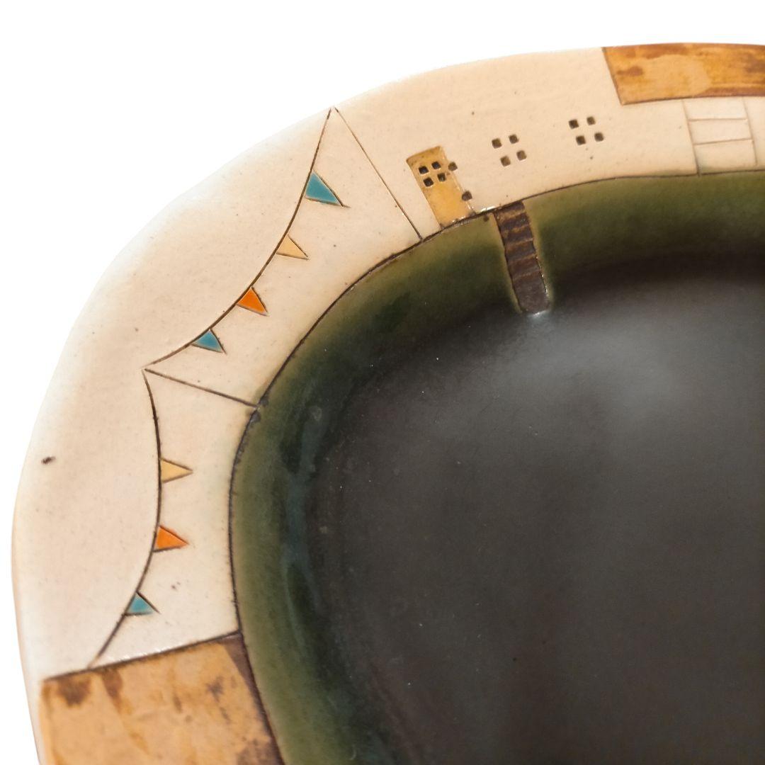 【 絵本のワンシーンを器に 】がテーマの 最高に可愛い陶器☆