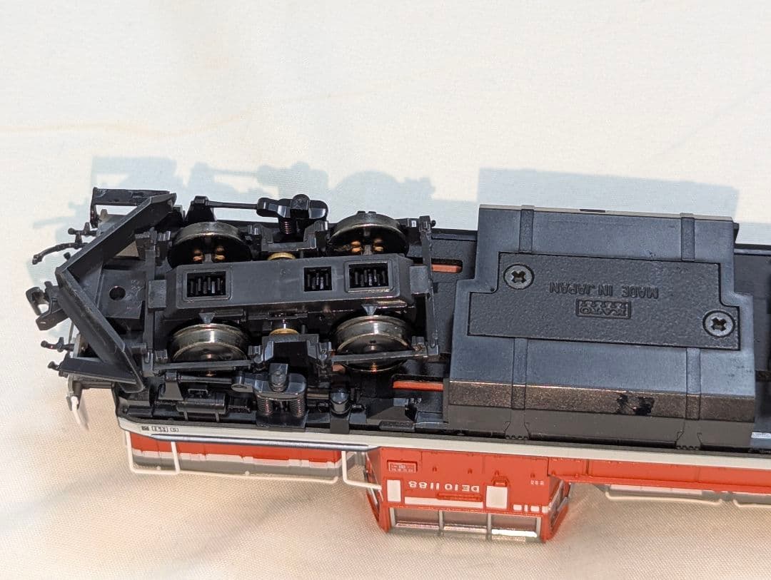 KATO　DE10　HO　【1-703】　パーツ、インレタ取付済③