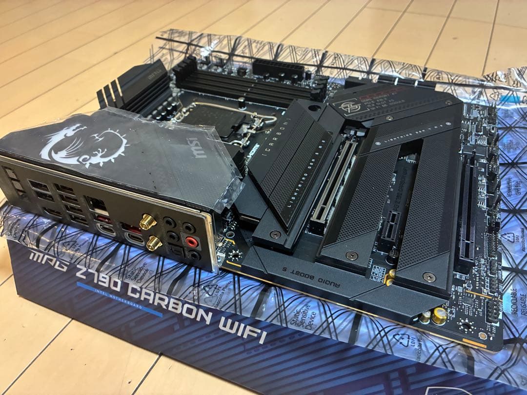 Intel Core i9-13900K＋MSI Z790CARBON WIFI