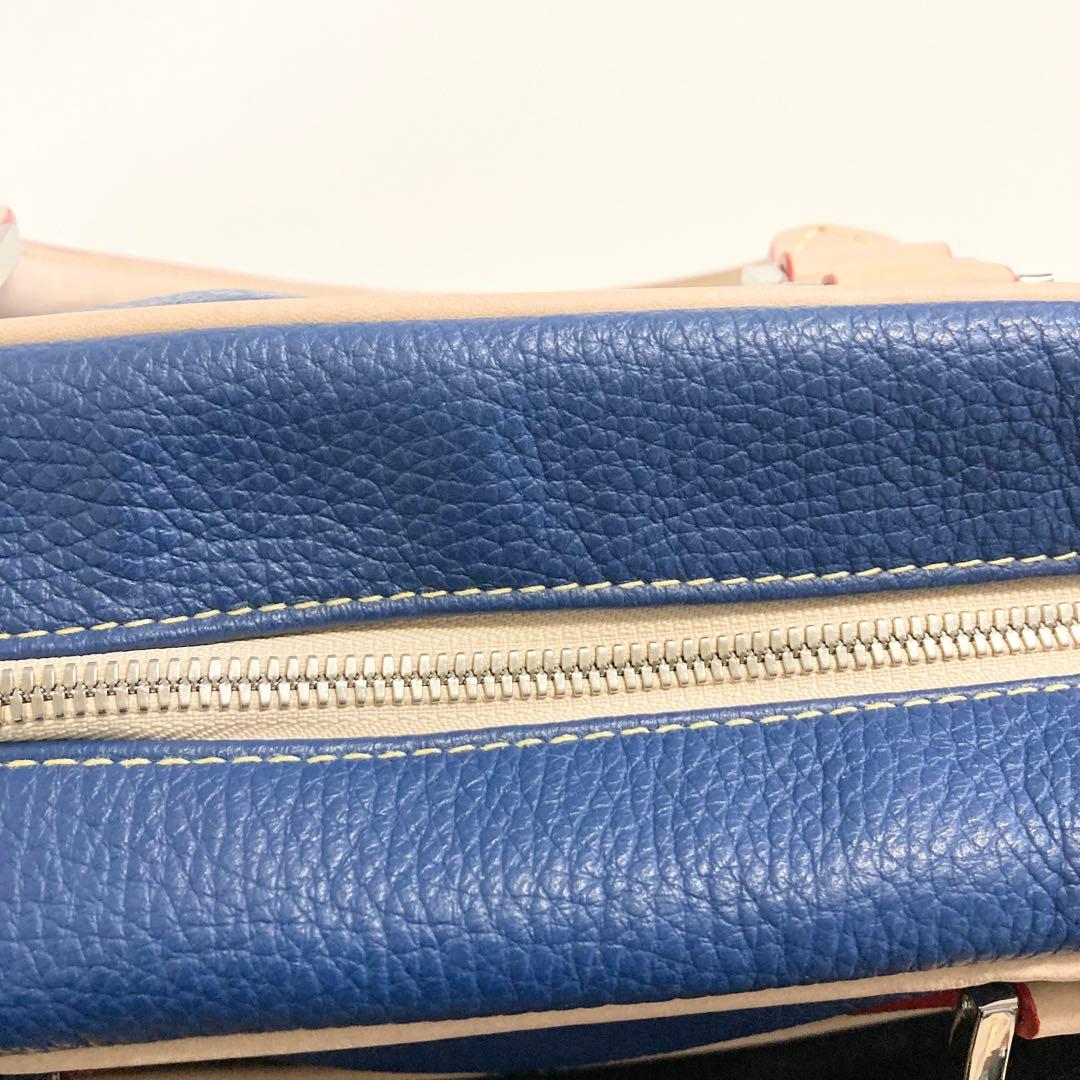 美品 TRIVALENTE × Della トリヴァレンテ デラビジネスバッグ