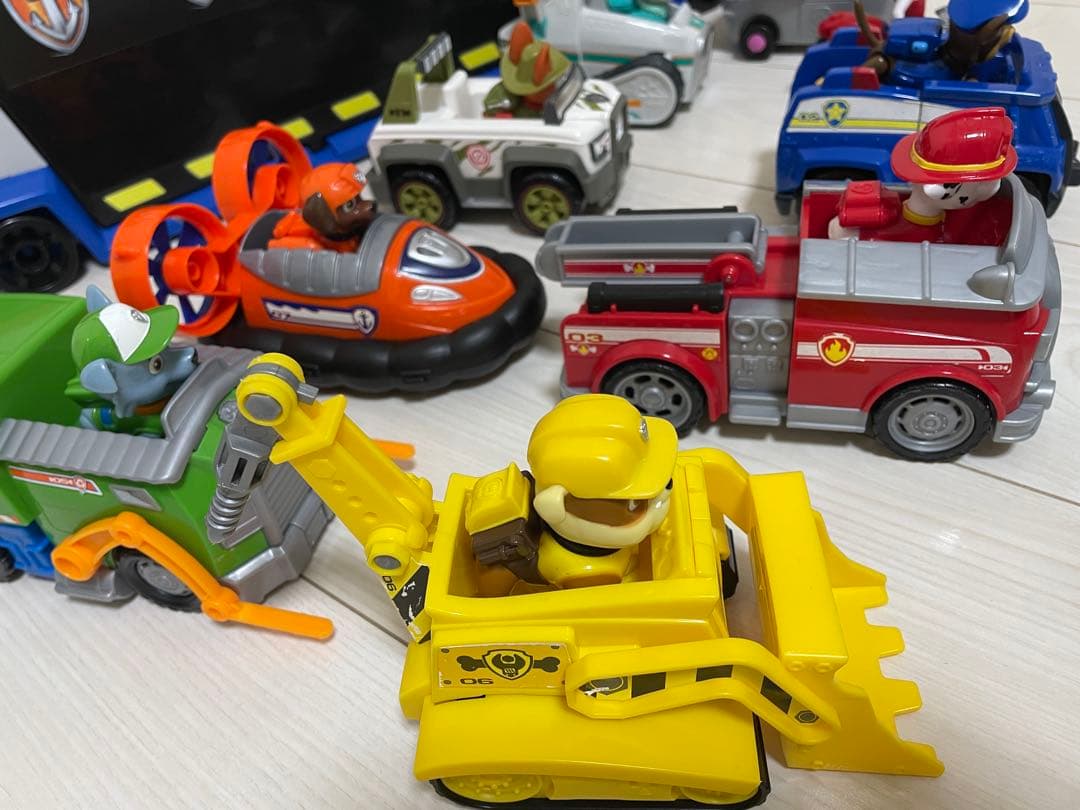 アメリカ購入　￼パウパトローラー　ベーシックビーグルセット