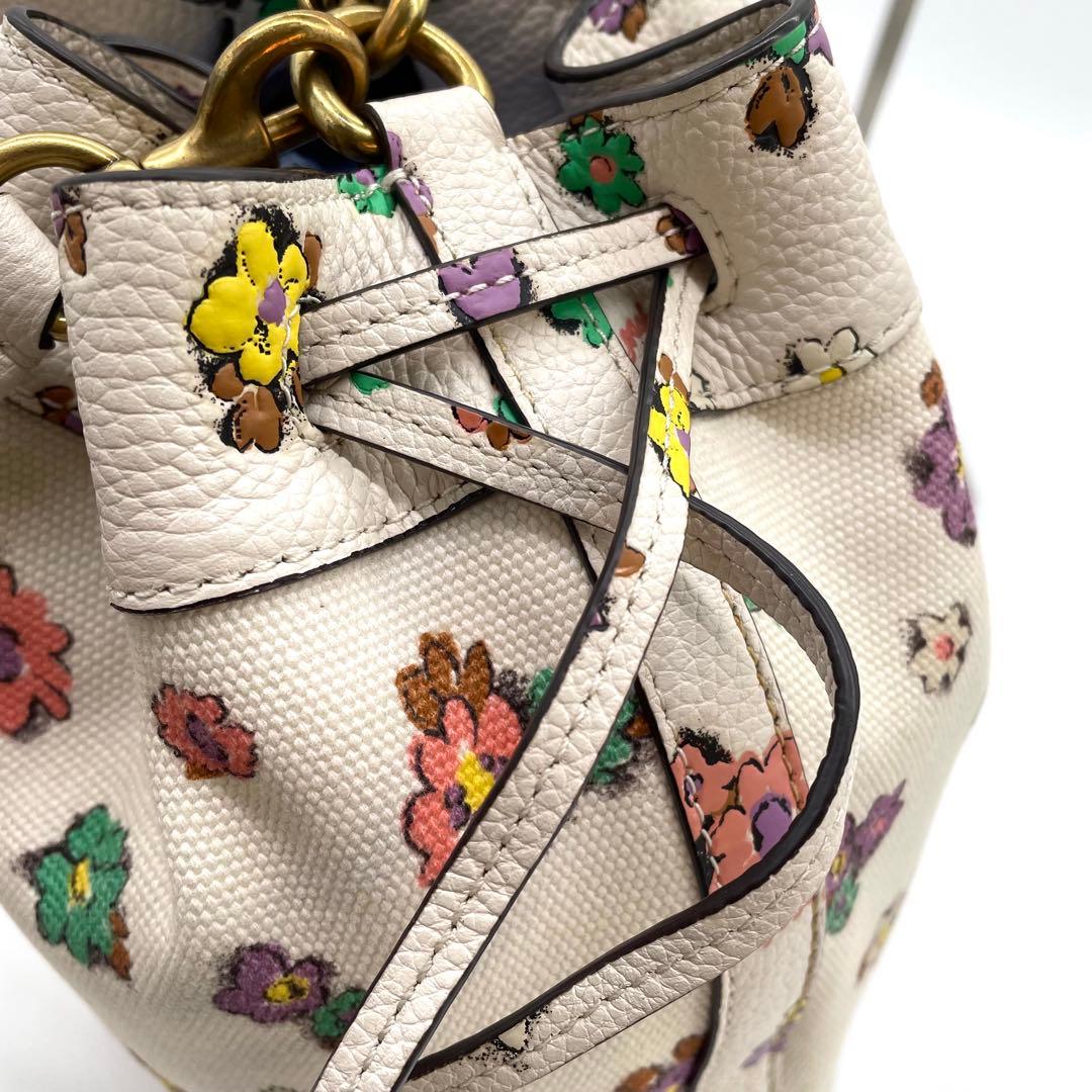 【美品】コーチ　フローラル　2way バッグ　巾着　チャーム　ゴールド金具