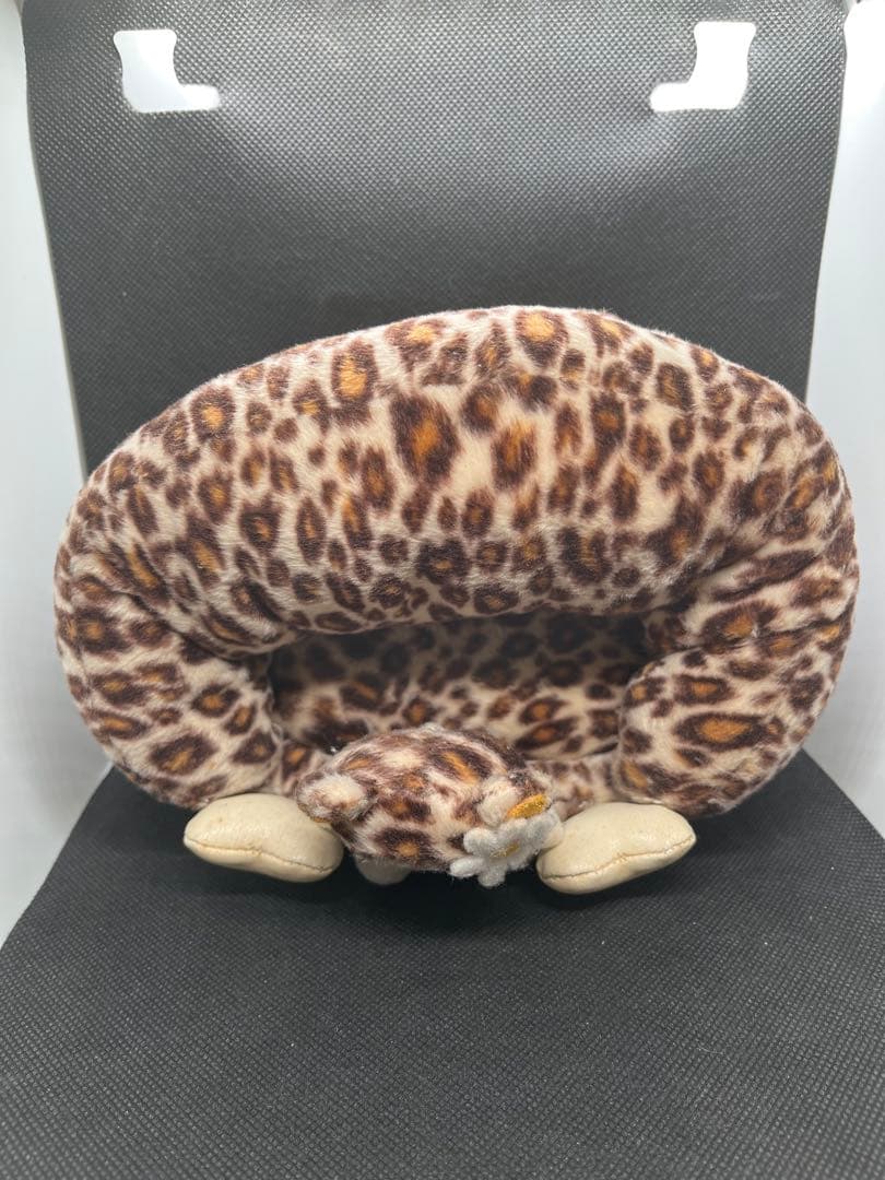 ハローキティ　ヒョウ柄　マスコット　ぬいぐるみ　ソファ型小物置き　レトロ