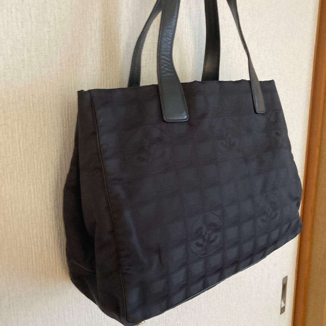 モコCHANELニュートラベルラインＭＭトートバック