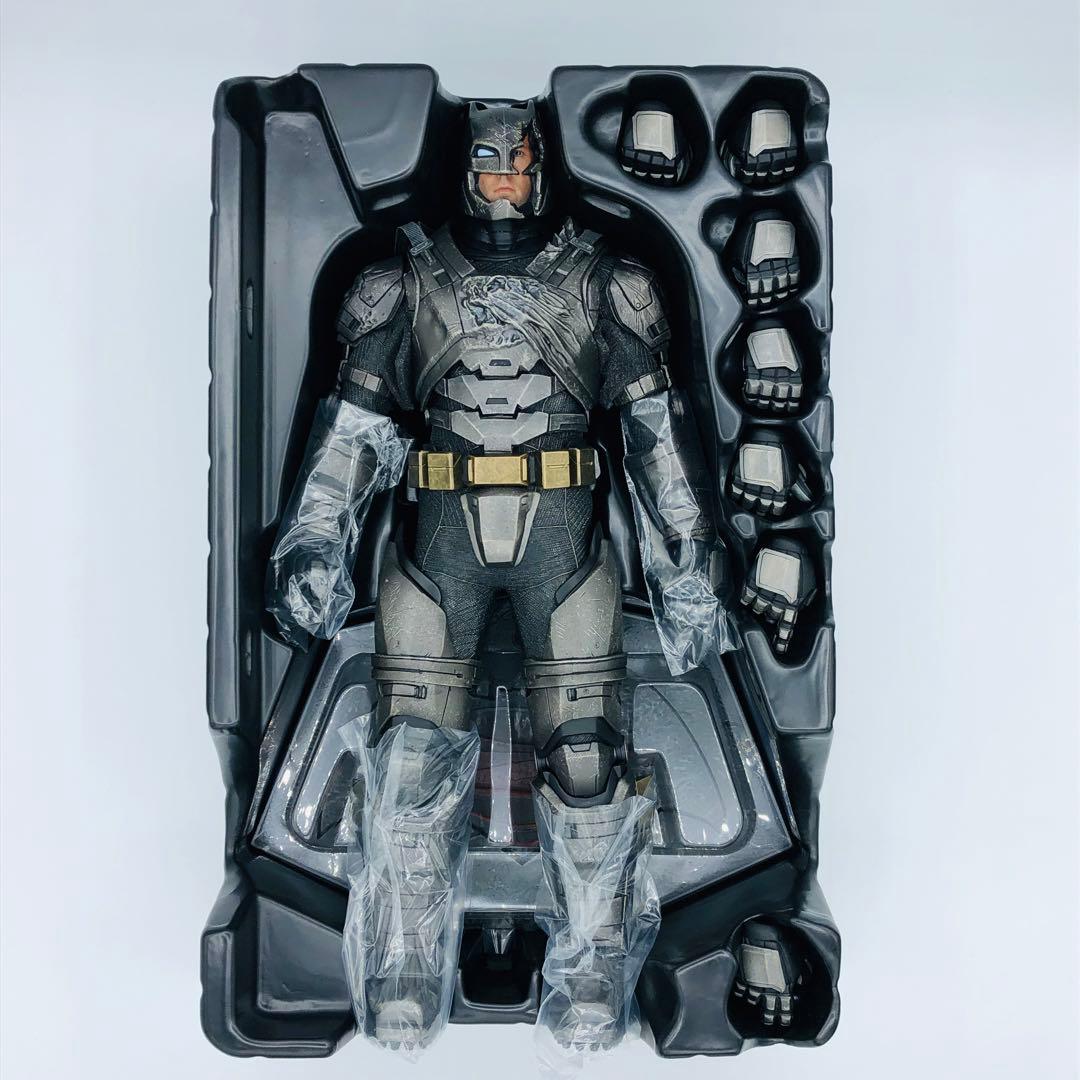 ホットトイズ アーマードバットマン バトルダメージ バットマンVSスーパーマン