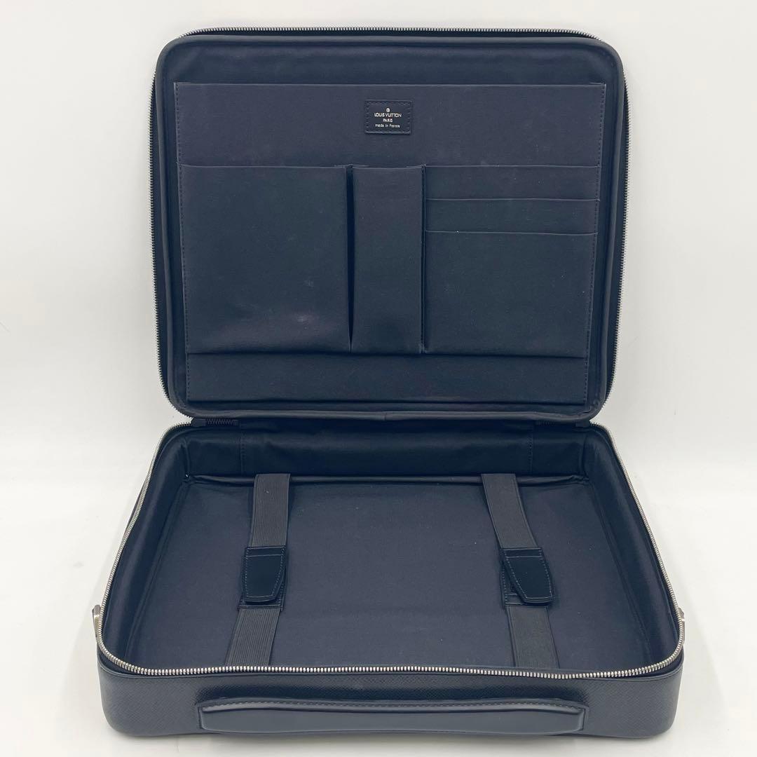 【極美品】ルイヴィトン タイガ ポルト オルディナトゥール オデッサ ブラック