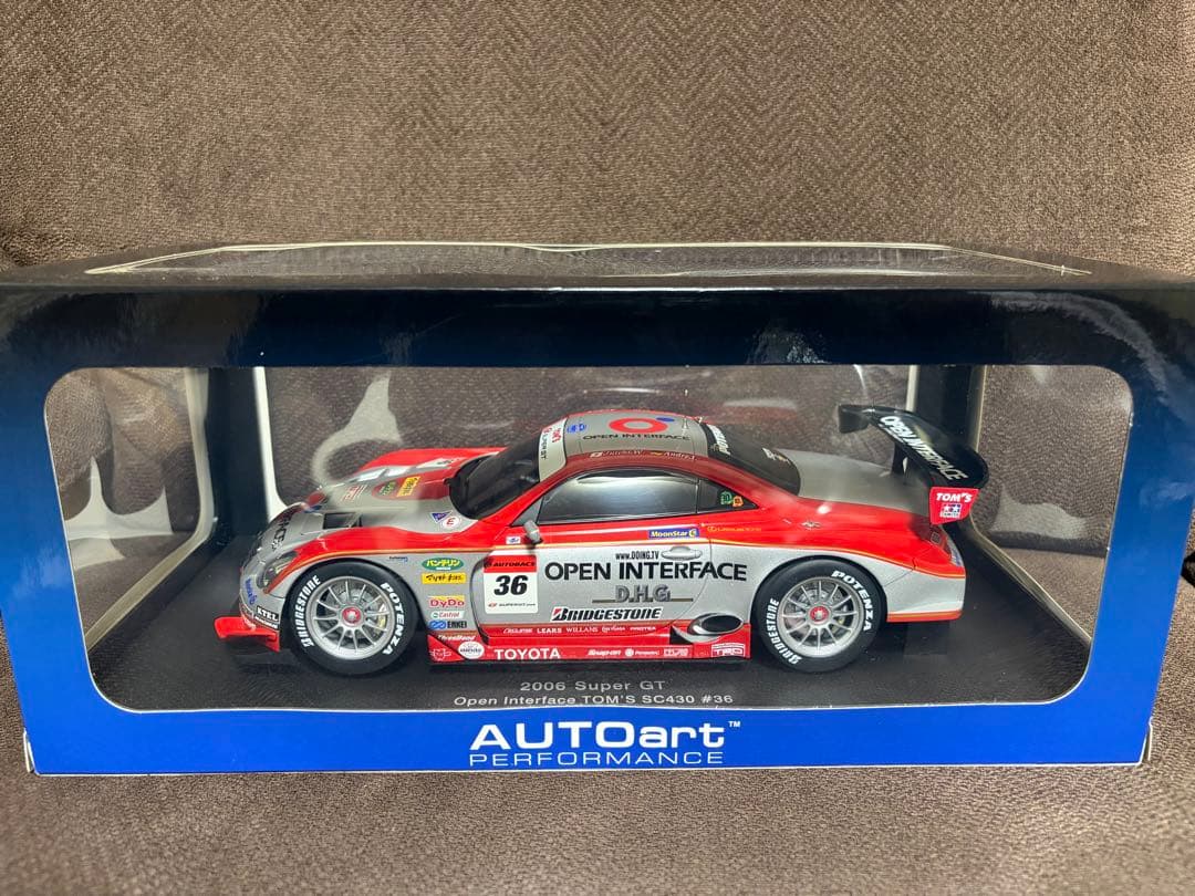 レクサス スーパーGT 2006 TOM`Sミニカー1/18