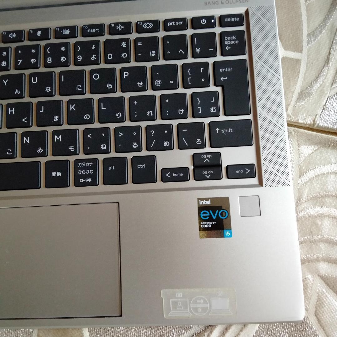 HP 830G8 11世代 i5 1135G7 16G 256G バックライト