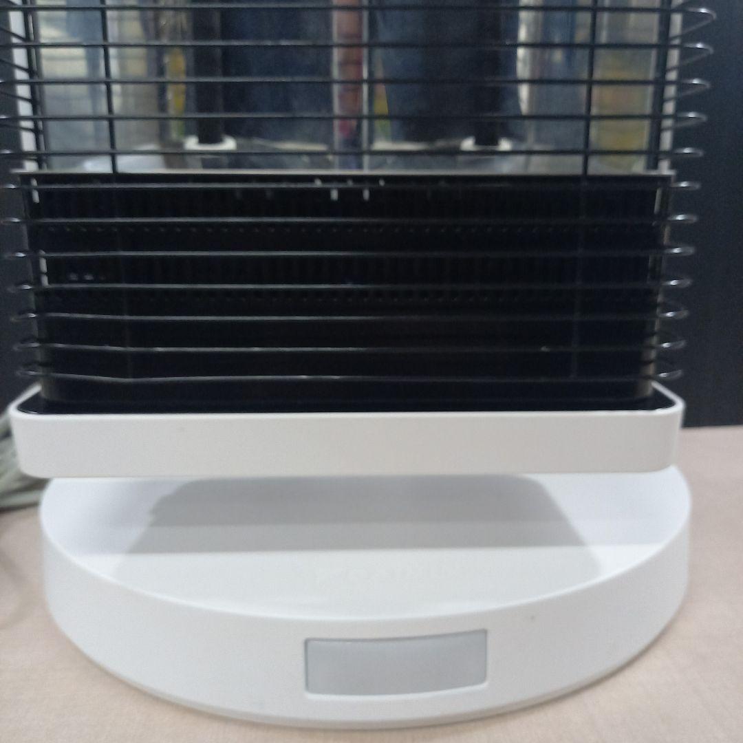 DAIKIN セラムヒート 遠赤外線暖房機 CER11XS-W 2020年製