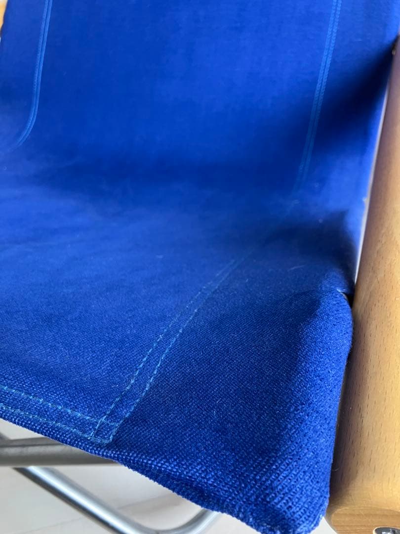 お*ち様 ニーチェア　ロッキングチェア　ブルー 10年以上前に購入しました。