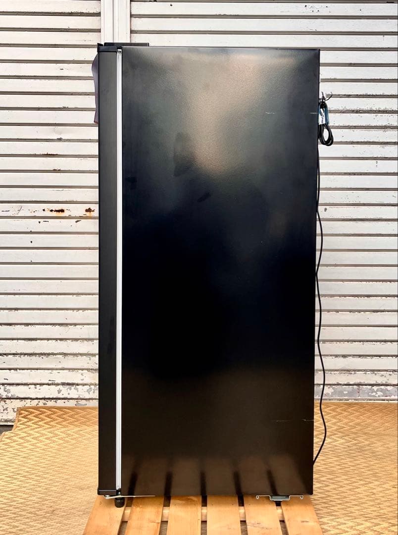 ① 山善YAMAZEN 冷凍庫 70L 2025 YF-SU70