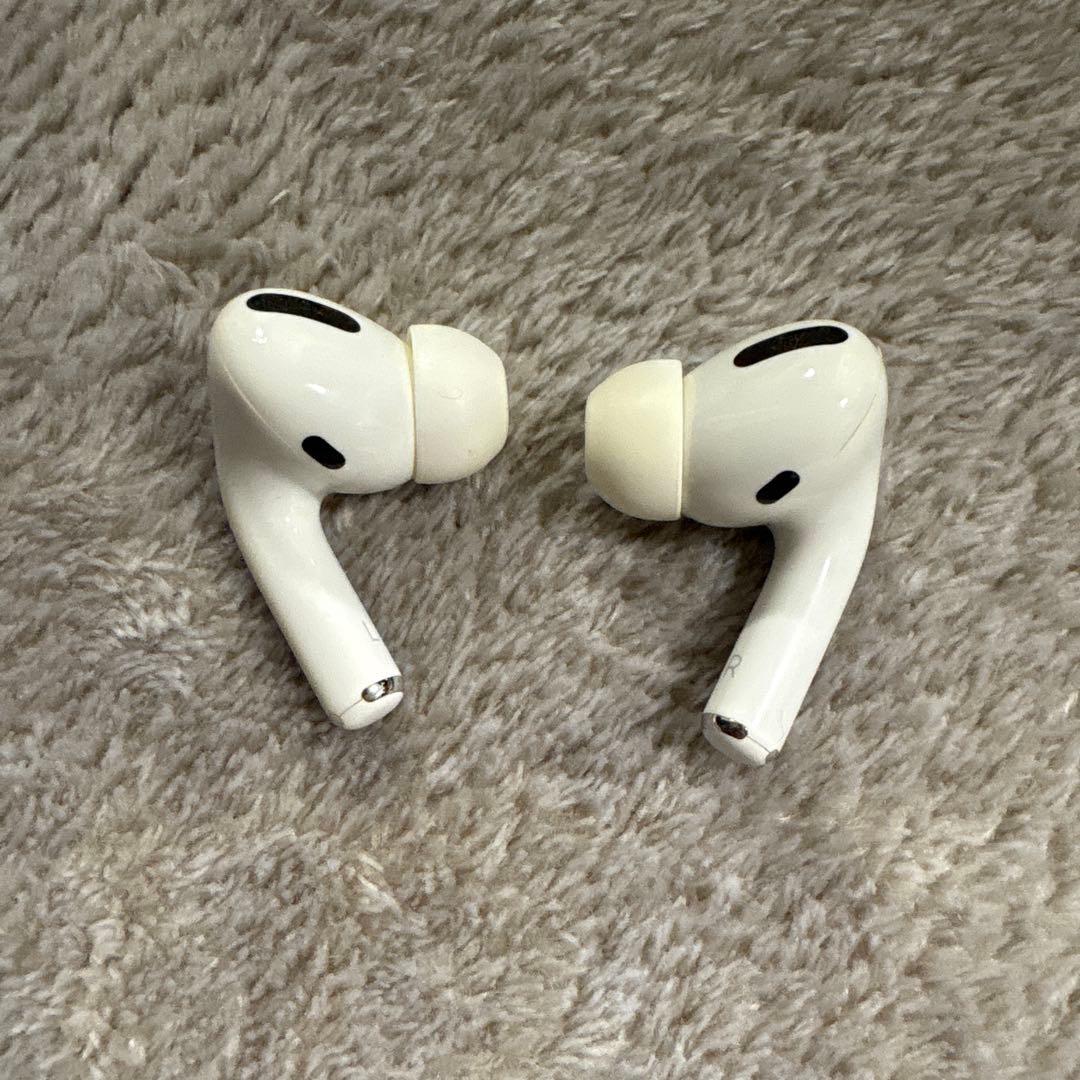 AirPods Pro 本体 ホワイト