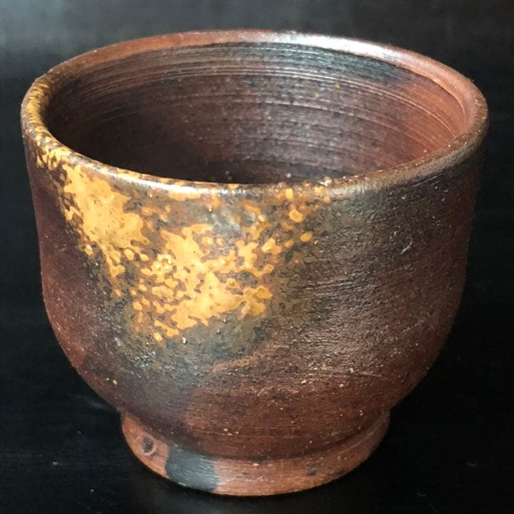 遺品整理◼️蔵から出て来た、かなり可愛いお猪口、ぐい飲みです。古美術品