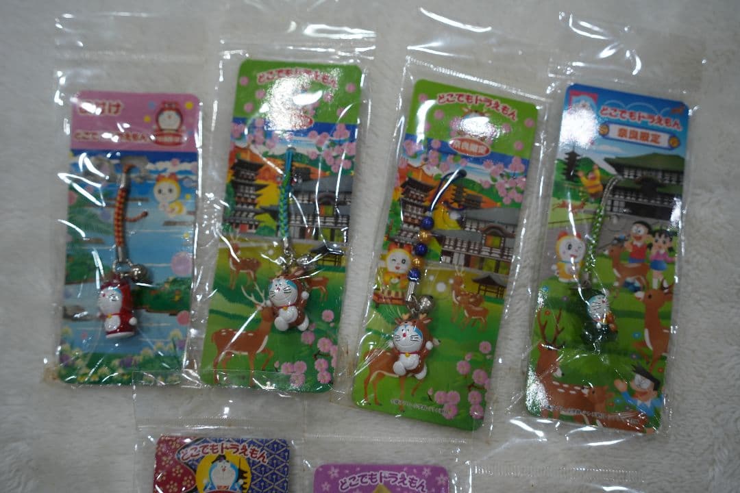 どこでもドラえもん 根付け ストラップ