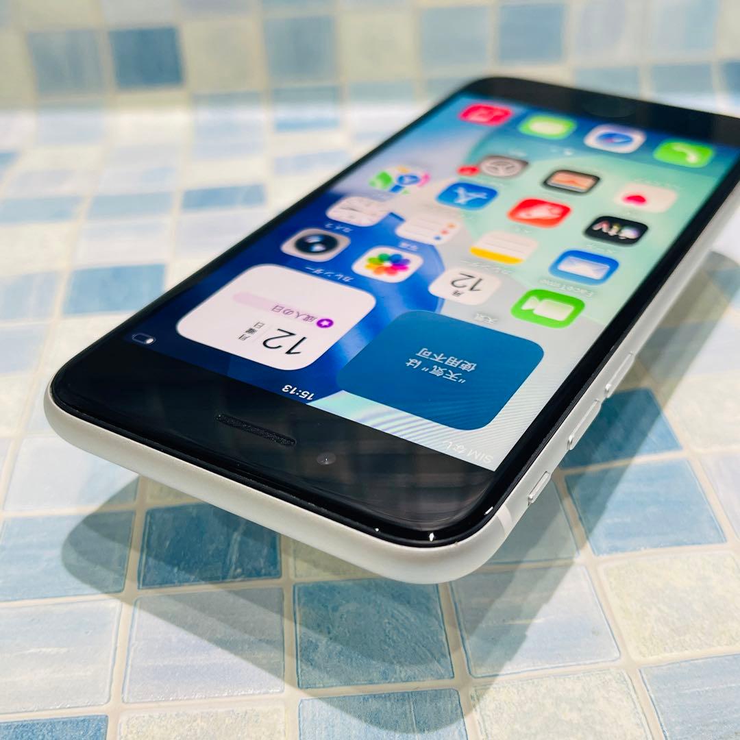 SIMフリー iPhoneSE2 64GB ホワイト バッテリー新品