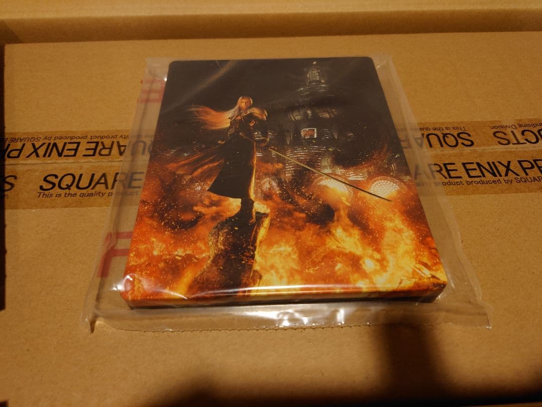 FF VII 限定版 フィギュア クラウド・ストライフ & ハーディ＝デイトナ