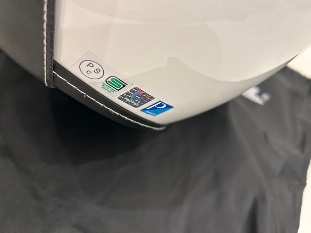 Vespa ホワイトヘルメット Lサイズ