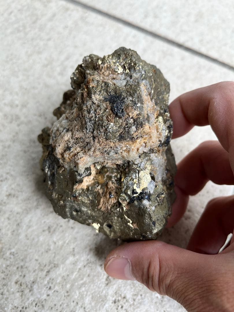 黄鉄鉱（パイライト）954g