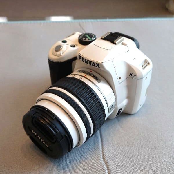 PENTAX K-x ホワイト シャッター約7500回 ※撮影時に汚れ写りあり