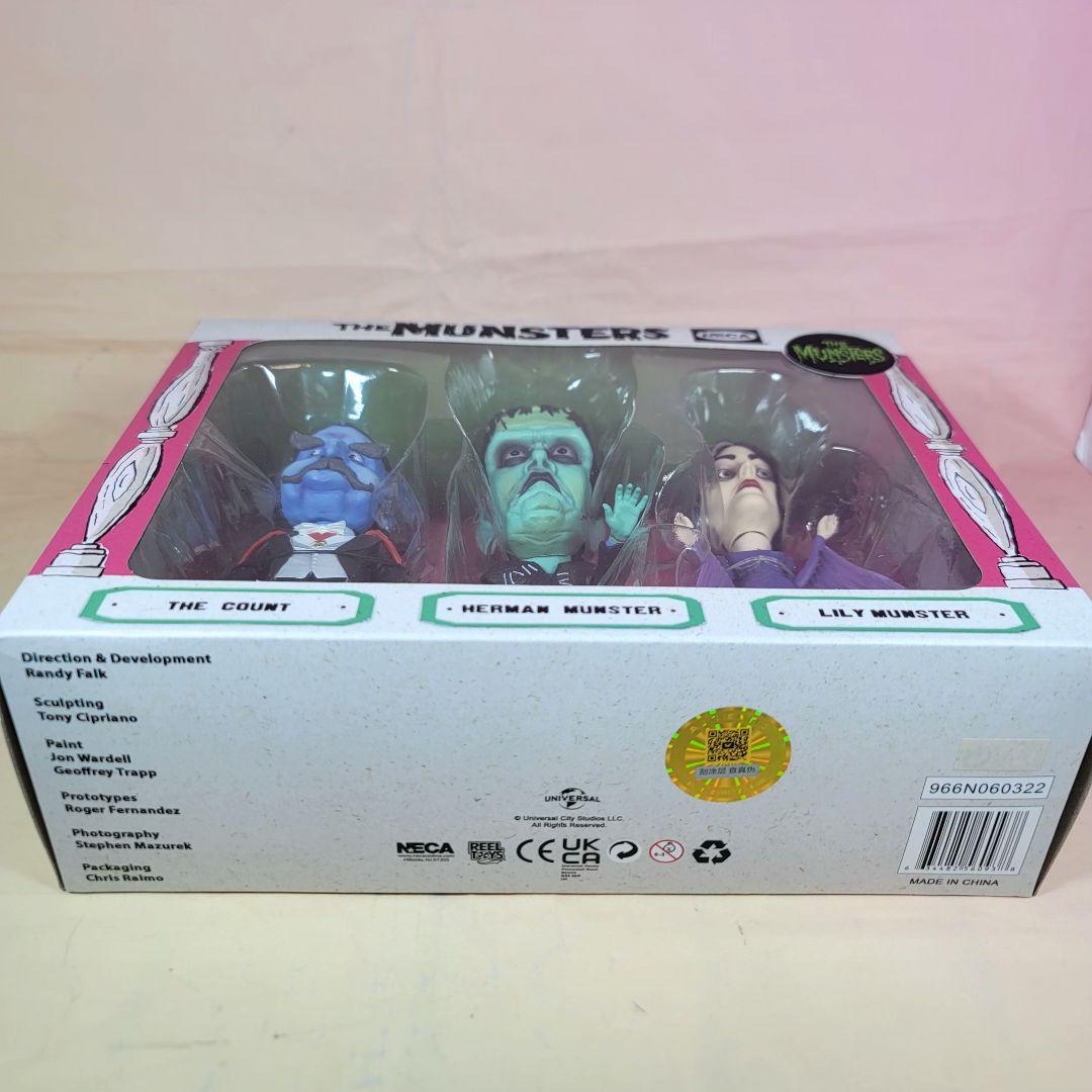 【NECA】新品 正規品 マンスターズ リトルビッグヘッドフィギュア 3体セット