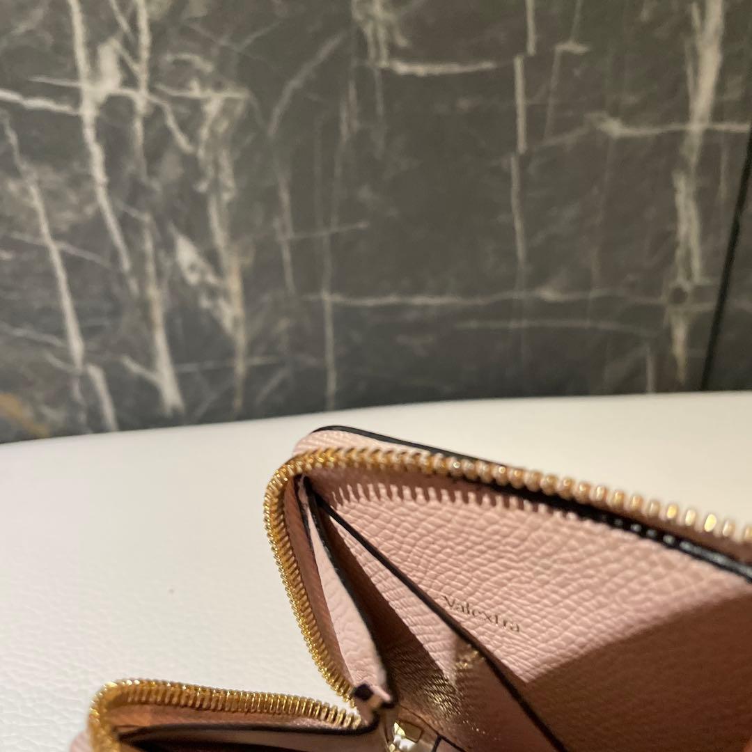 ヴァレクストラ　ラウンドジップ ミニウォレット　ペオニア