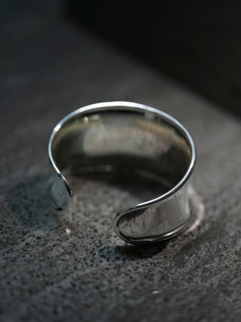 アクセサリー OX JEWELRY High-End SILVER CURVE BANGLE