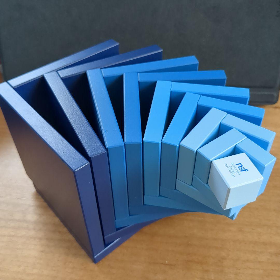 Naef　ネフ　cella　セラ　青　木のおもちゃ　スイス製