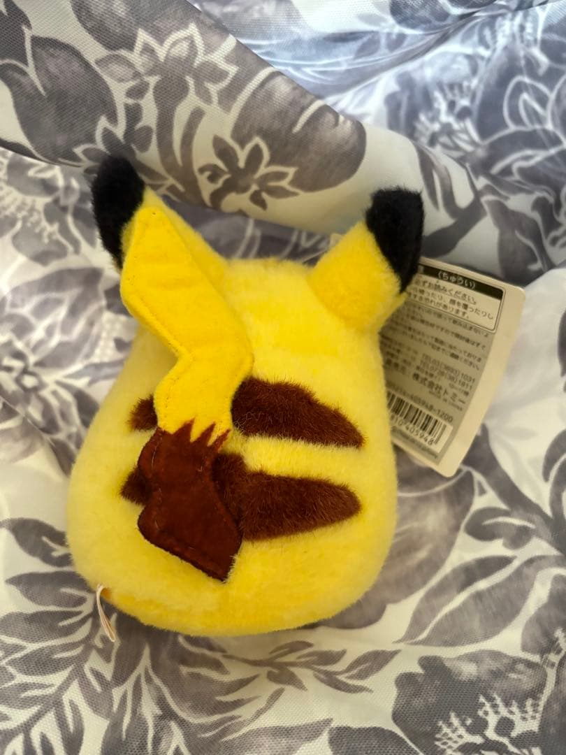 ピカチュウ TOMY 初代　ぬいぐるみ　タグ付き