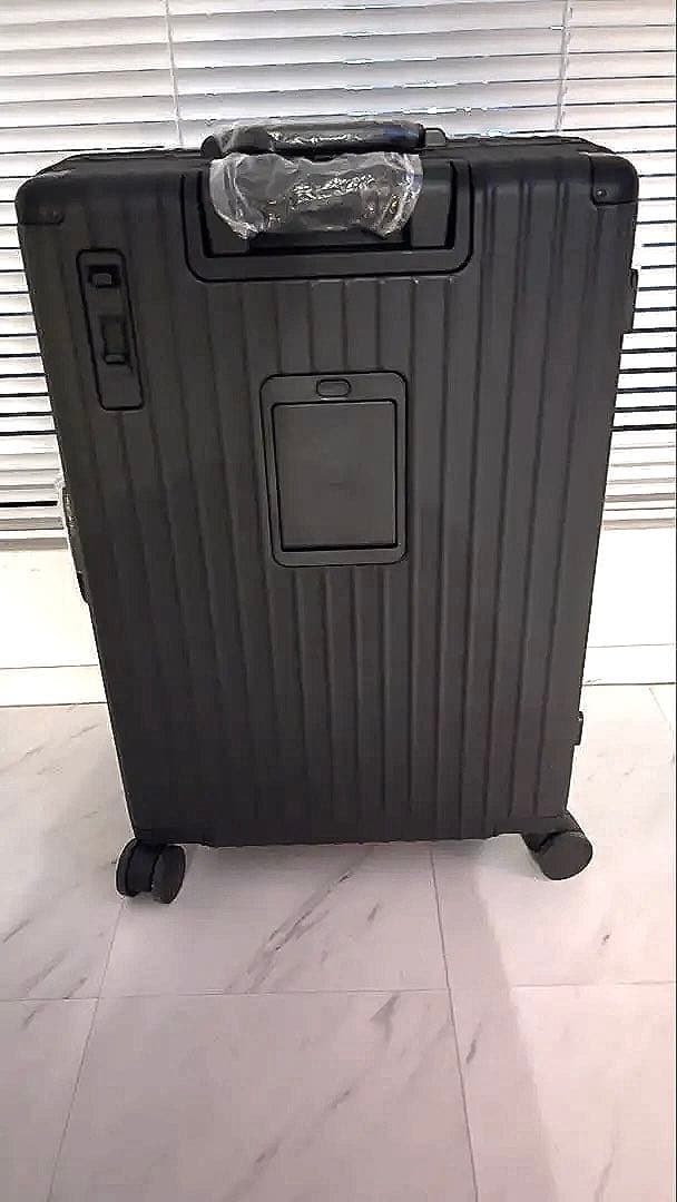 楽天ランキング1位スーツケース　リベティーマッドブラック　Mサイズ65リットル