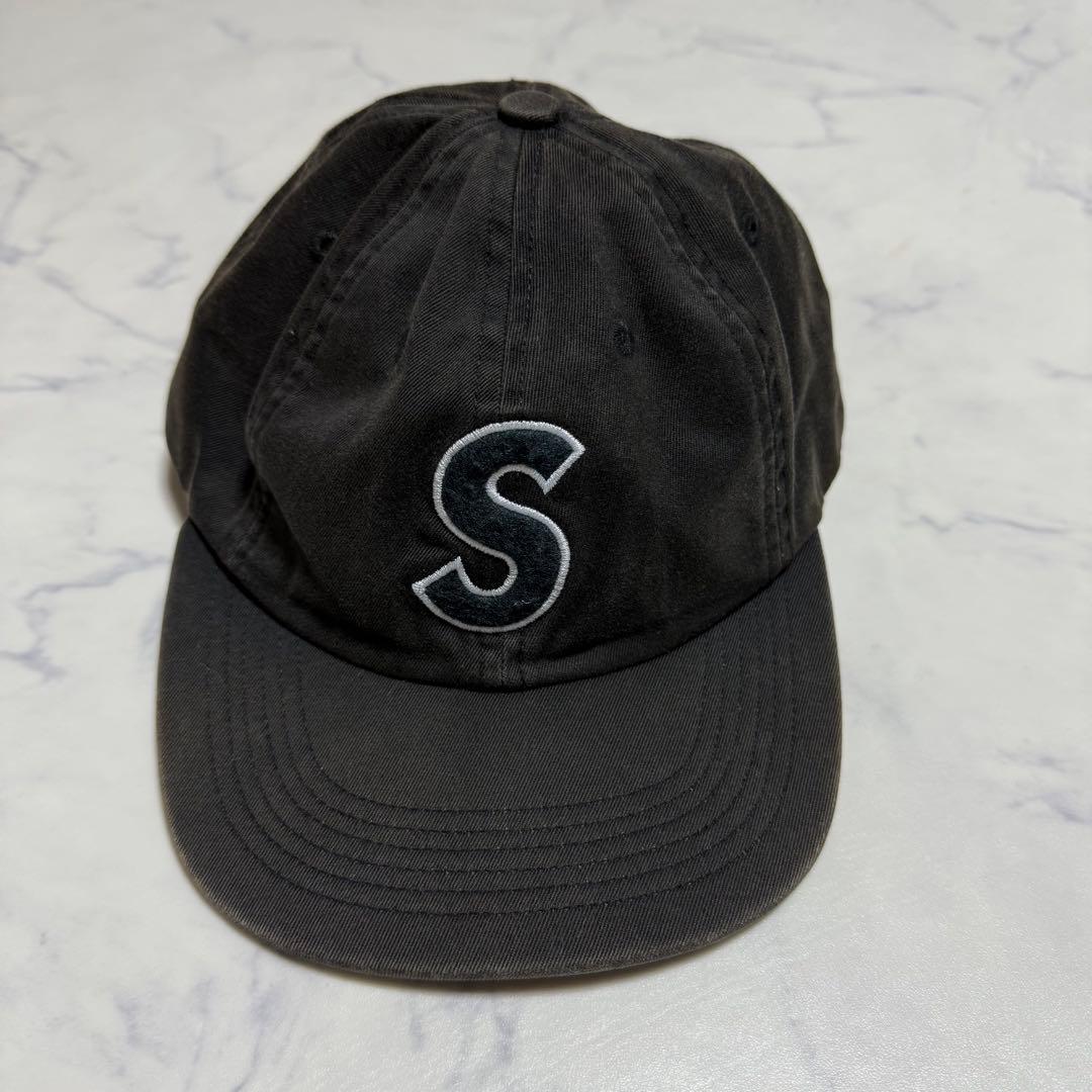 【USA製】supreme シュプリーム 帽子 キャップ ロゴ入り ブラック