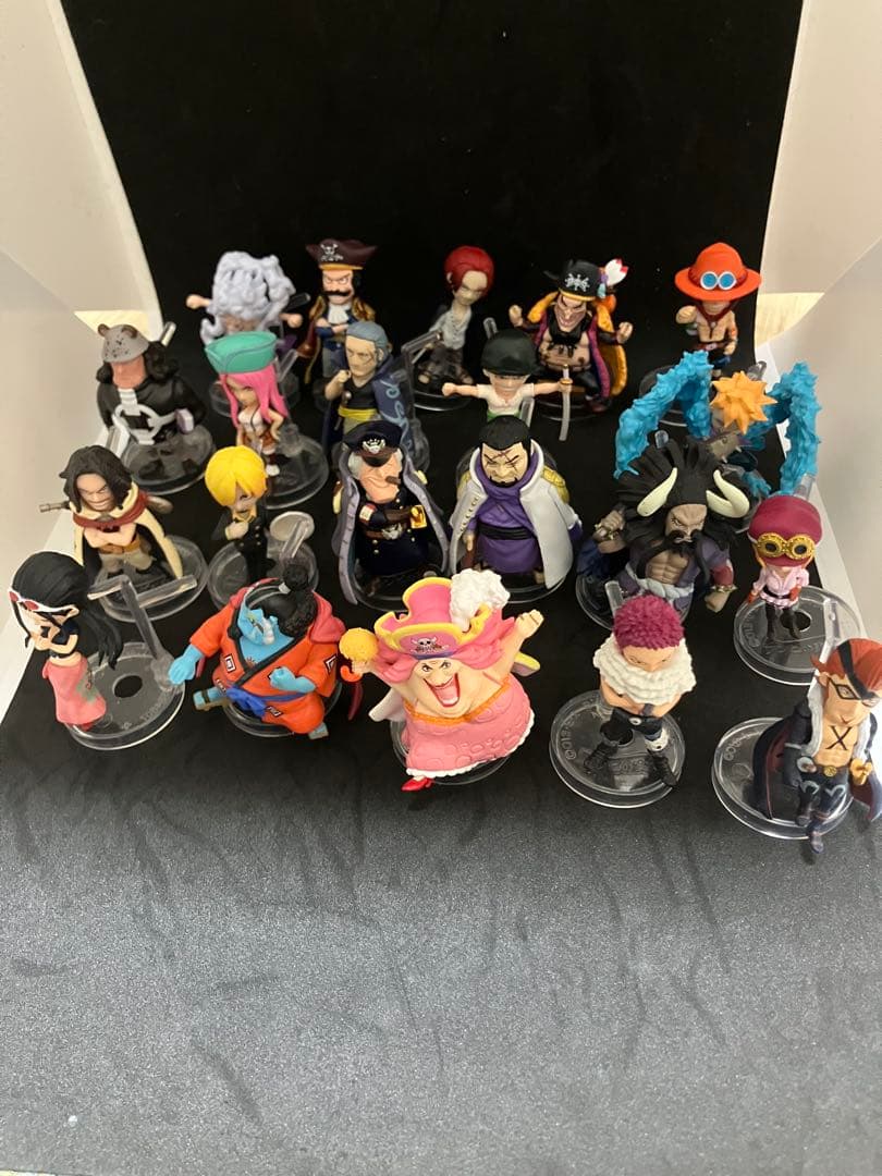 ワンピース ミニフィギュアワンピの実などまとめ
