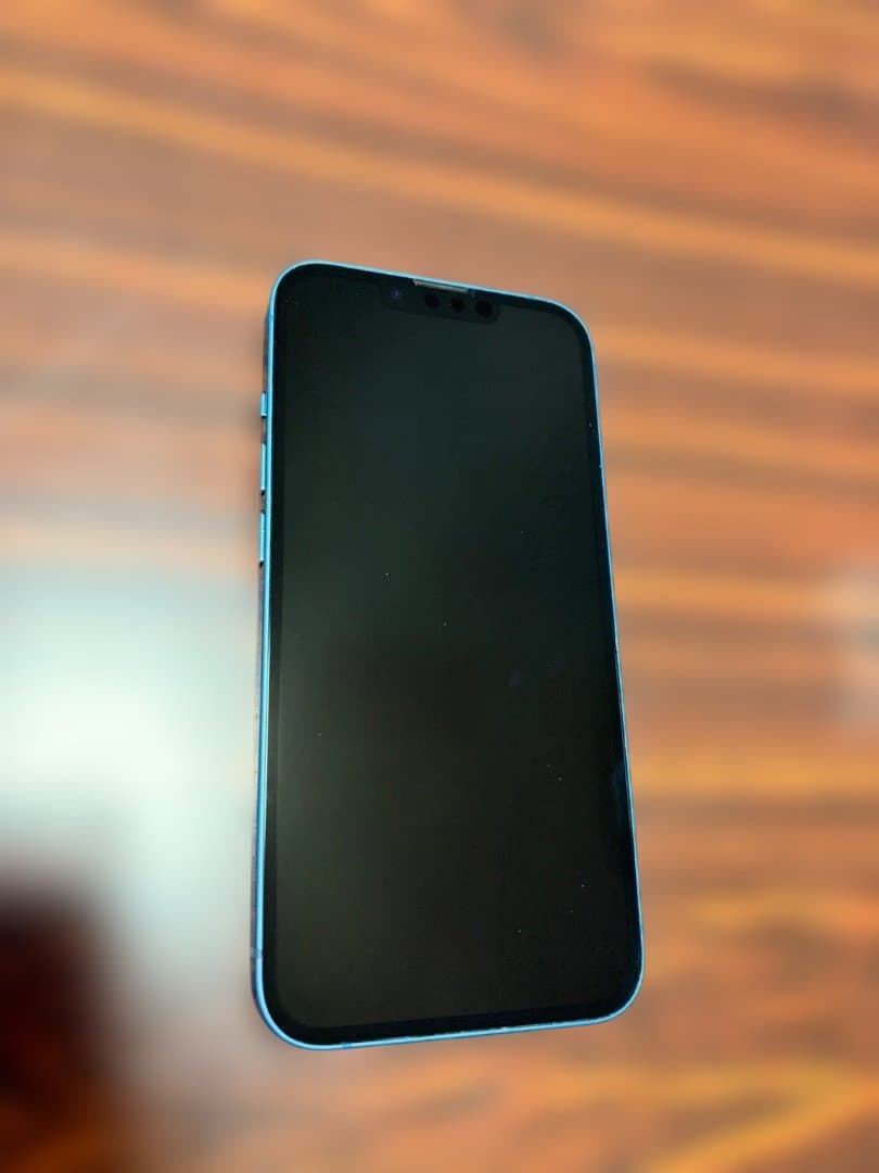 iPhone13　ブルー　本体