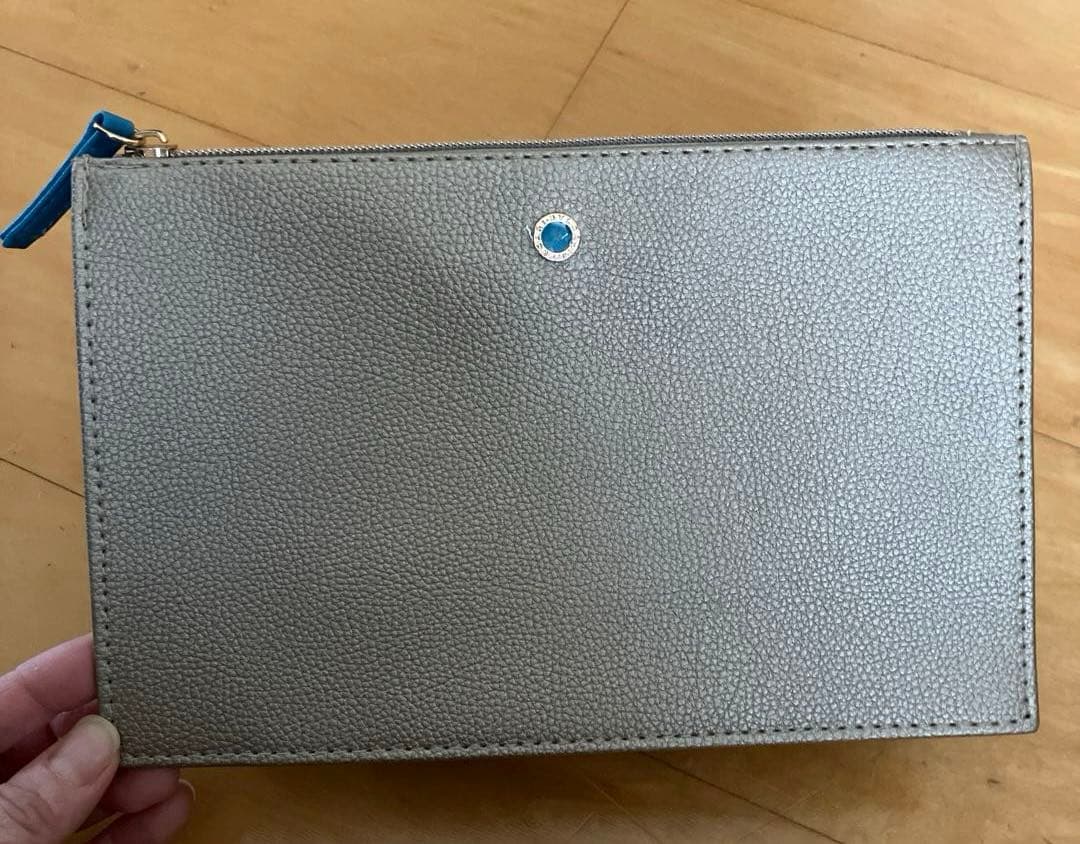 BVLGARI エミレーツ航空　ファーストクラス限定ポーチ