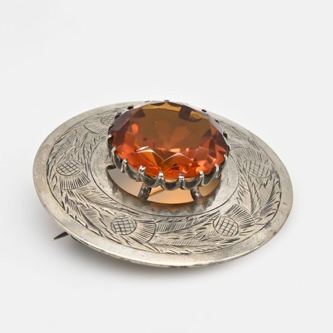 スコティッシュブローチ　キルトの留め具　アザミ模様、水晶　英国　s2282