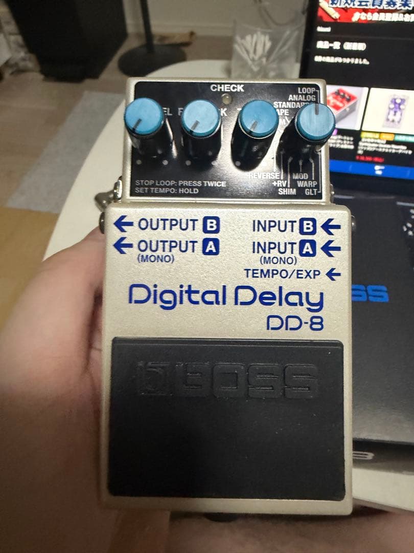 ギター BOSS DD-8