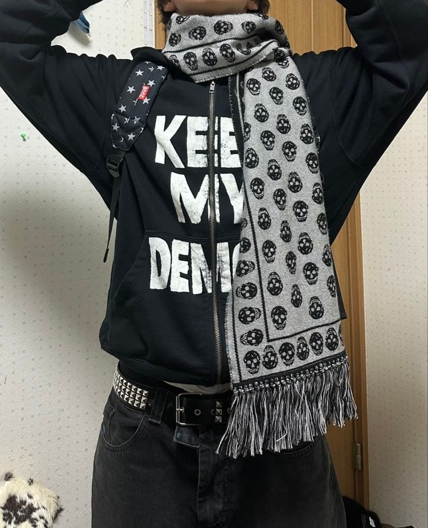 KEEP MY DEMON プリント パーカー 黒fti sup punk 風