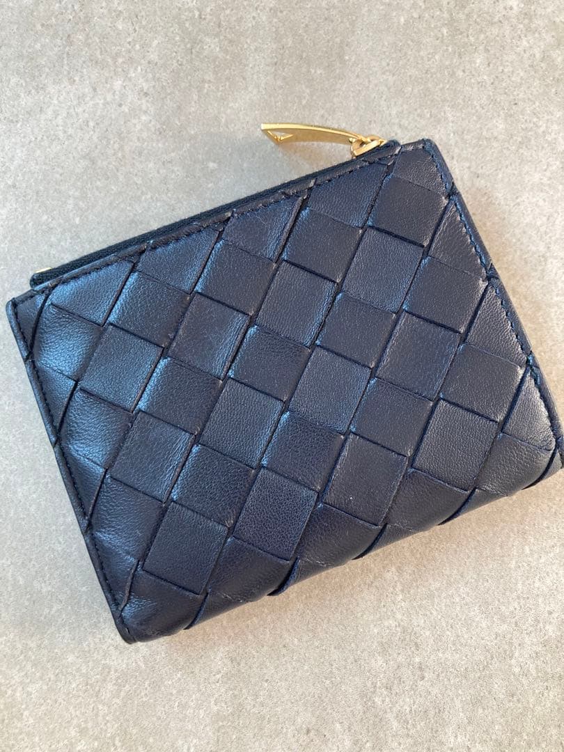 【美品】　Bottega Veneta スモール イントレチャート ウォレット