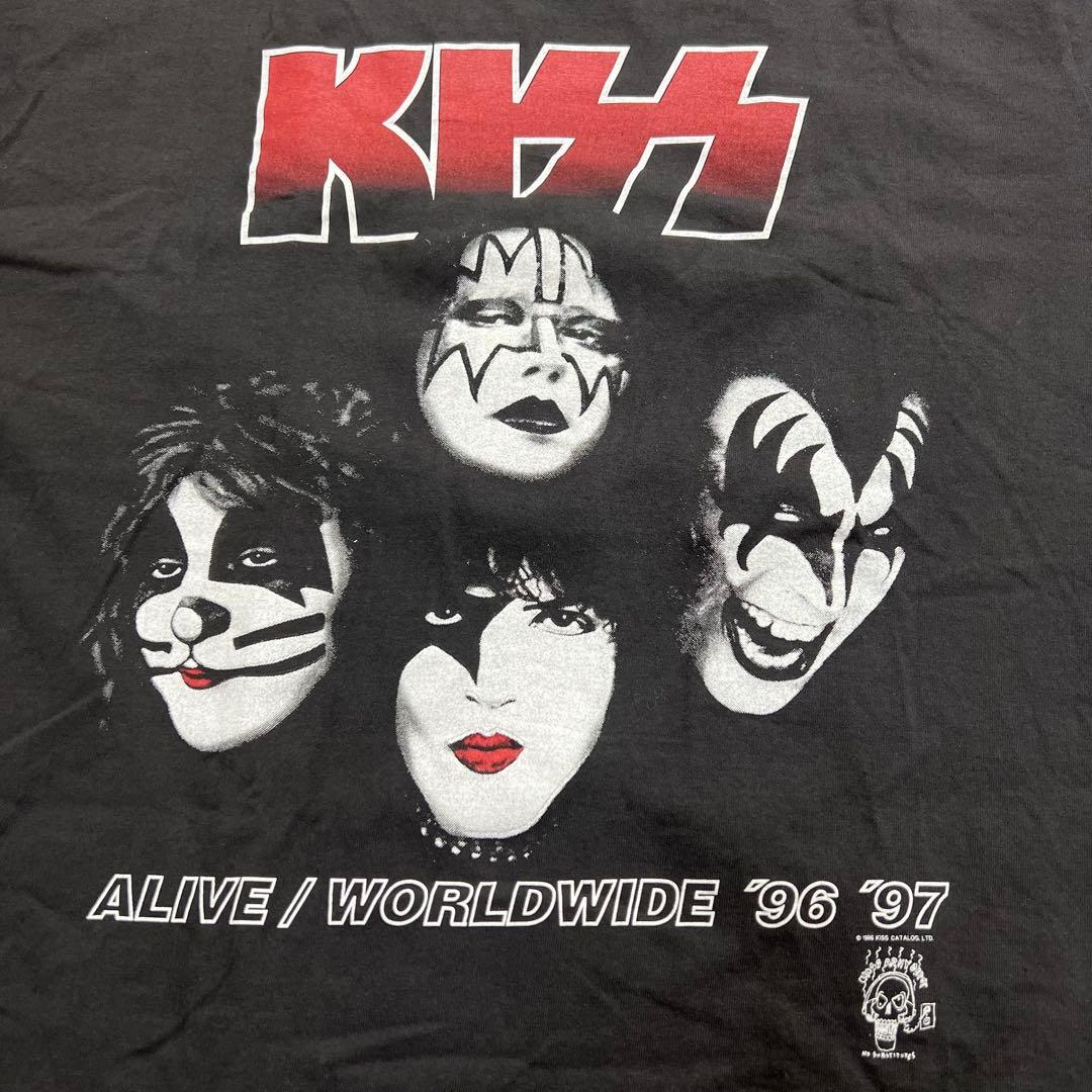 BLACKPINK ロゼ着用 KISS ALIVE WORLDWIDE ツアーT