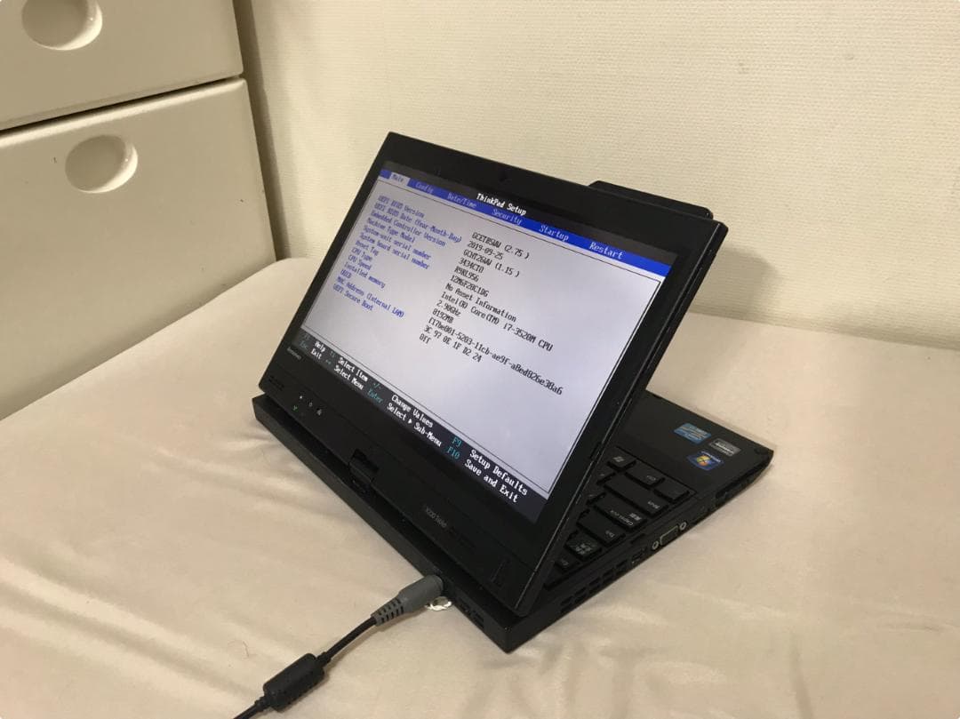 ThinkPad X230 Tablet 通電 BIOS起動OK ジャンク扱い