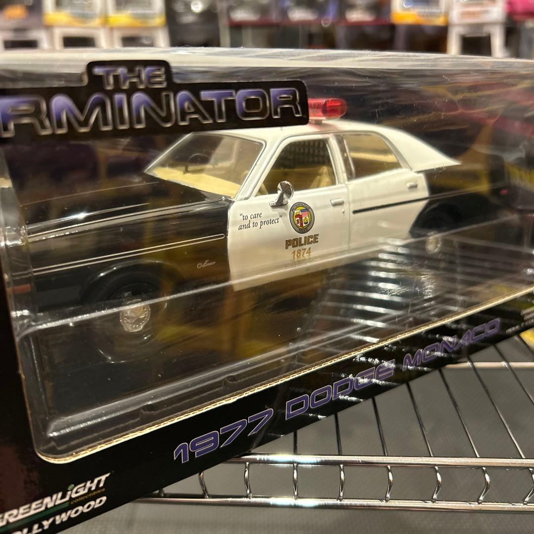 ターミネーター 1977 DODGE MONACO ミニカー