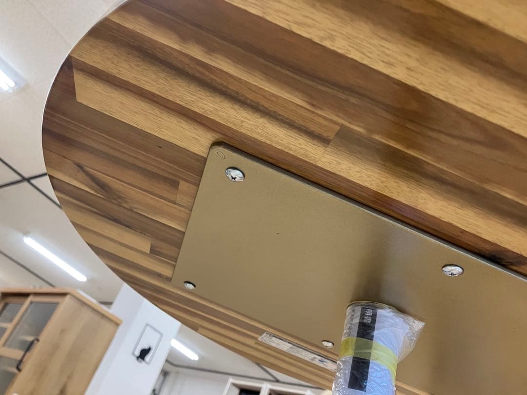 アカシア無垢材　カフェテーブル　展示品