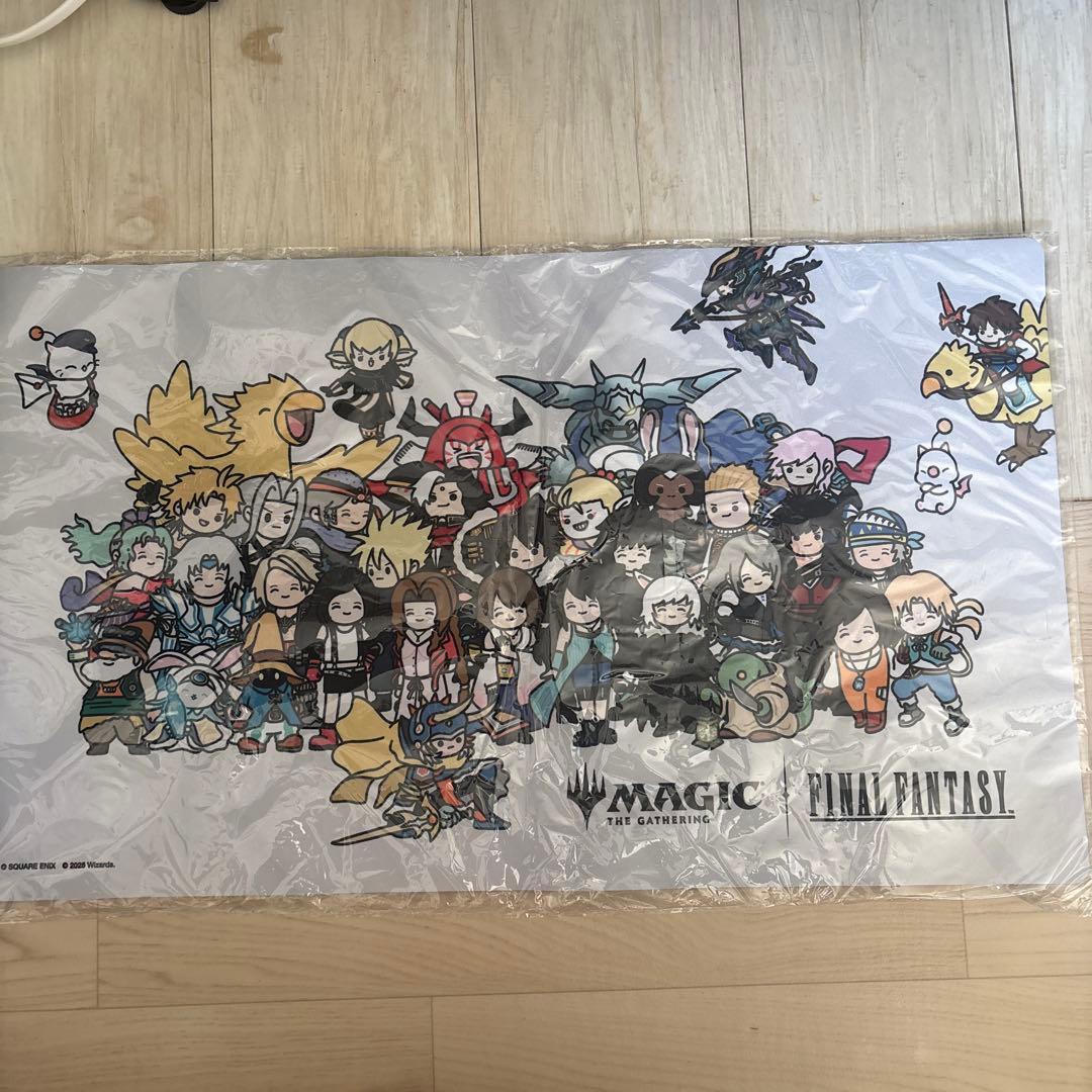 u*o様 MTG FF ちびきゃらプレイマット 10500円で即決いたします。