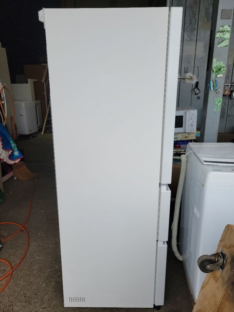 ぱんだ 日立3ドア冷凍冷蔵庫 R-V32TV(W) 315L 2024年製